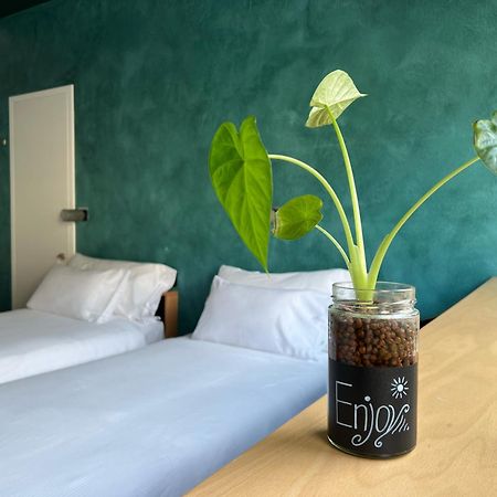 Riva Rooms & Studios - Check-In 24Hr Minusio Luaran gambar