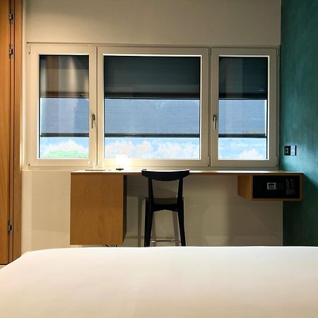 Riva Rooms & Studios - Check-In 24Hr Minusio Luaran gambar